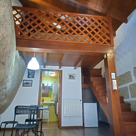 بيت ضيافة Taverna Lusitana مونسانتو