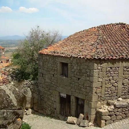 Taverna Lusitana * Monsanto