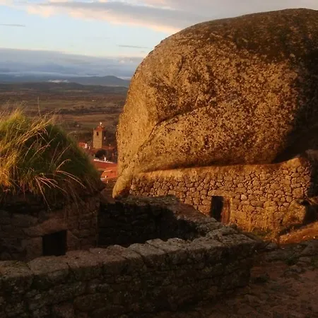 Taverna Lusitana Гостевой дом 3*