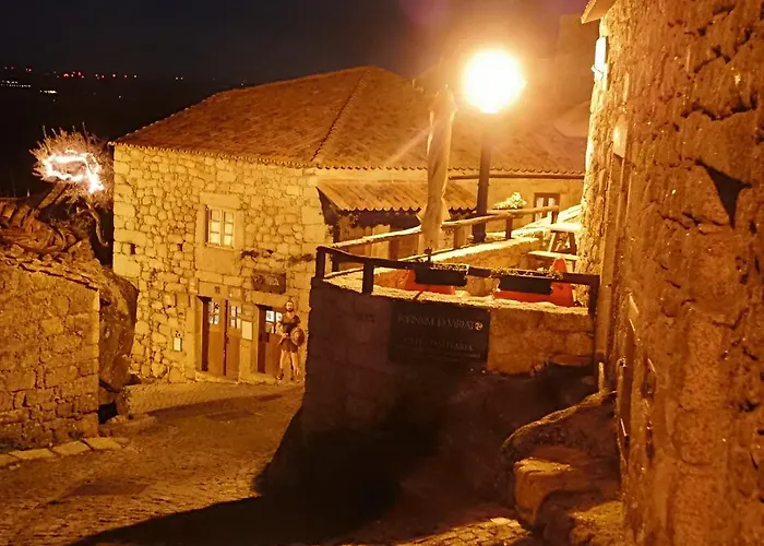 Taverna Lusitana 3* Monsanto